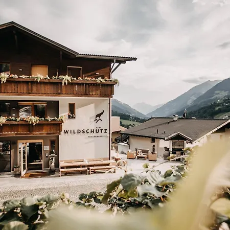 Hotel Wildschutz 3*